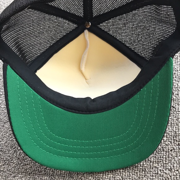 NWOT Vintage trucker hat - Picture 4 of 5
